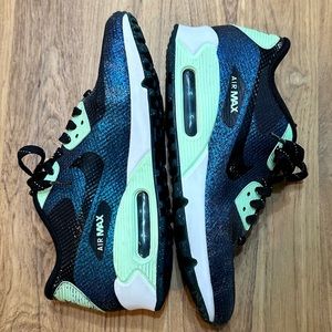 Nike Airmax 90 Hyperfuse ‘World Cup’ special edition